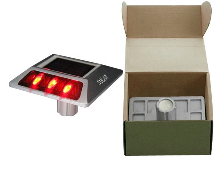  OEM ODM 1 face solar stud road with shank 