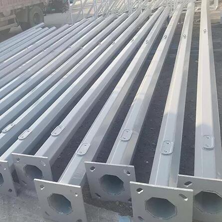 Highway OEM ODM Galvanized Q235 Steel Street Light Pole